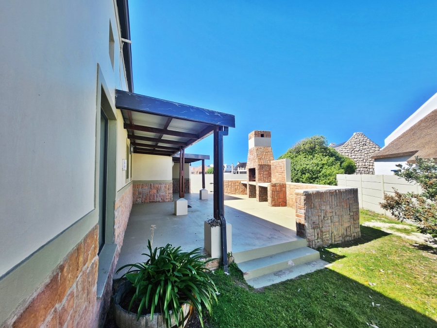 3 Bedroom Property for Sale in Struisbaai Western Cape